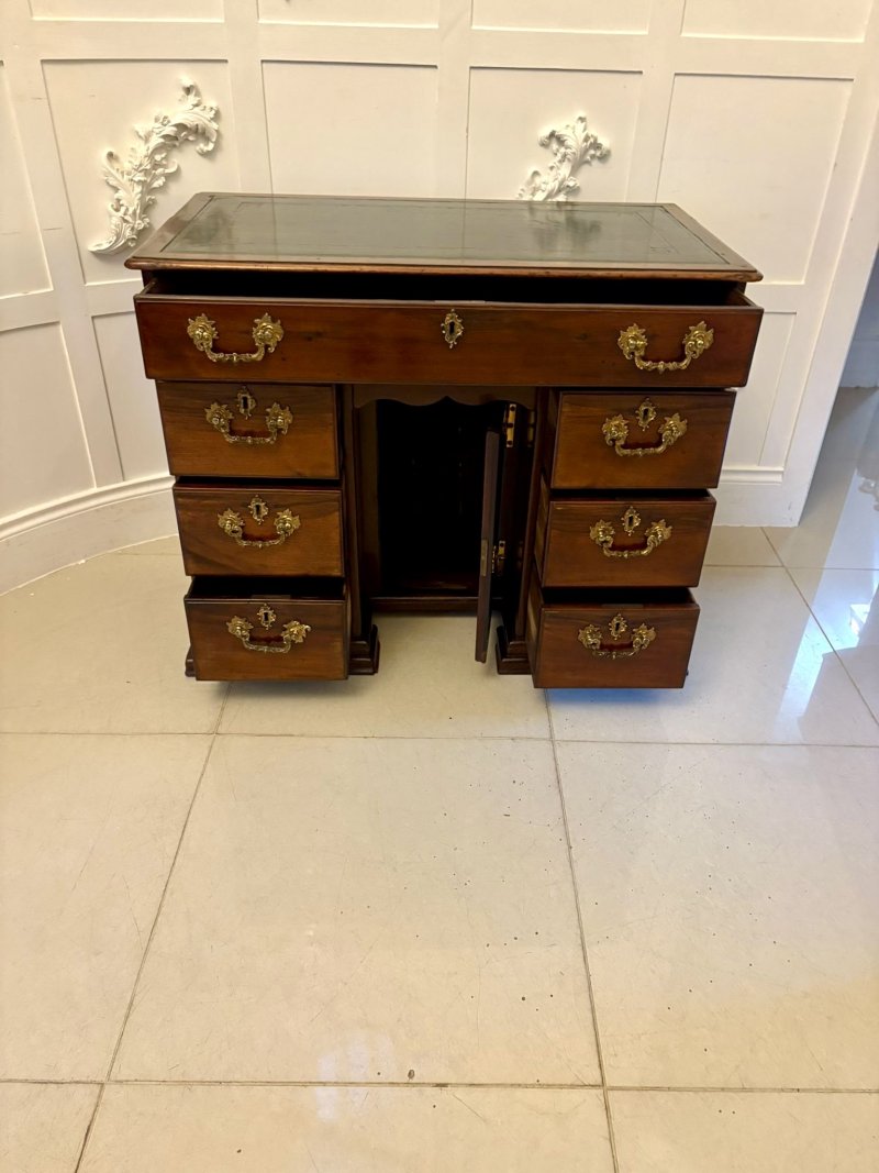Antique George III Quality Mahogany Kneehole Desk